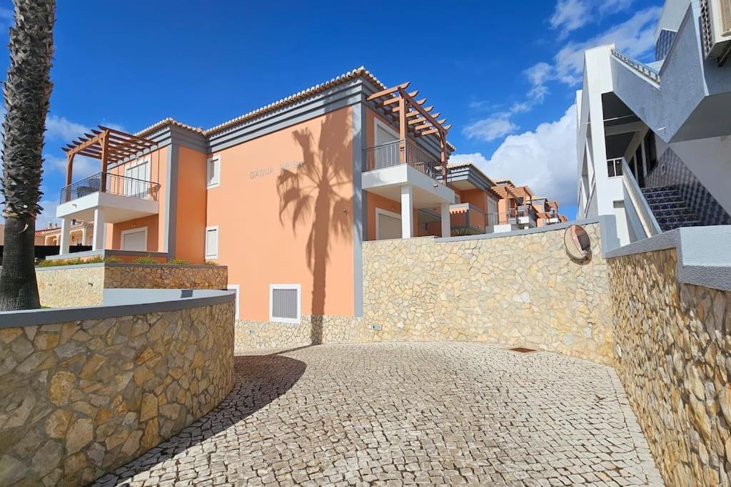 D'Agua Brisa Beachside Apartment Albufeira Luaran gambar