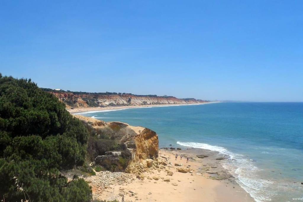 D'Agua Brisa Beachside Apartment Albufeira Luaran gambar